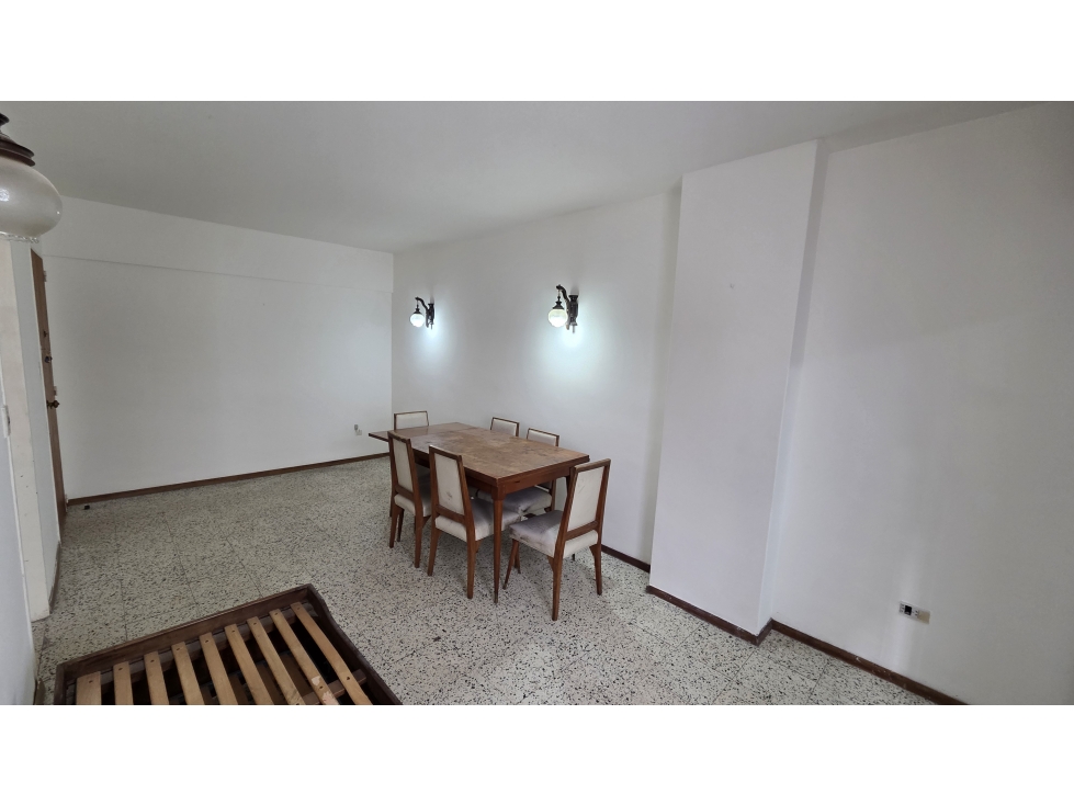 ALQUILER POR 24 MESES. DOS AMBIENTES CÉNTRICO SIN EXPENSAS. — foto 5