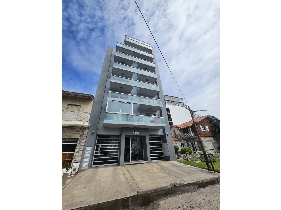 departamento semipiso 3 amb con cochera punta mogotes venta