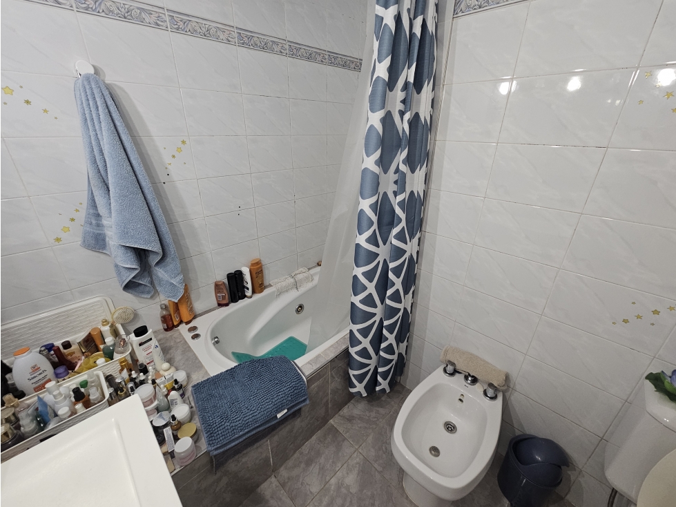 chalet 4 dormitorios + departamento de 2 ambientes — foto 5