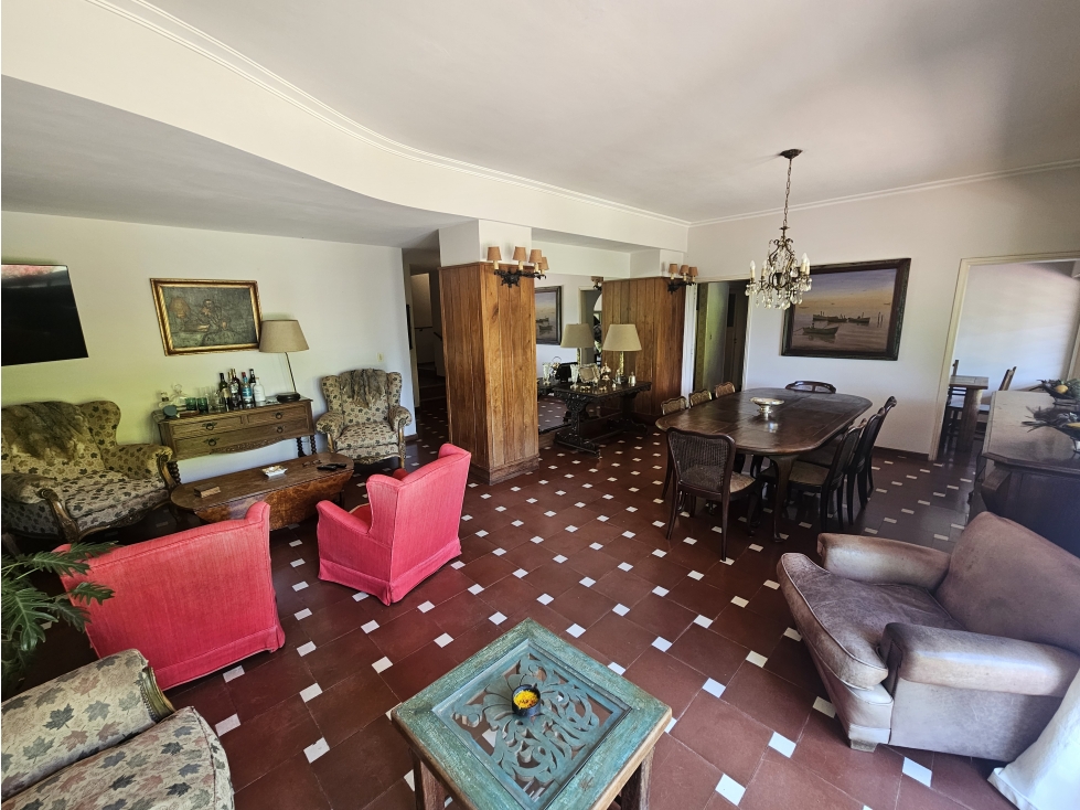 chalet de estilo a la venta barrio Alfar - 3