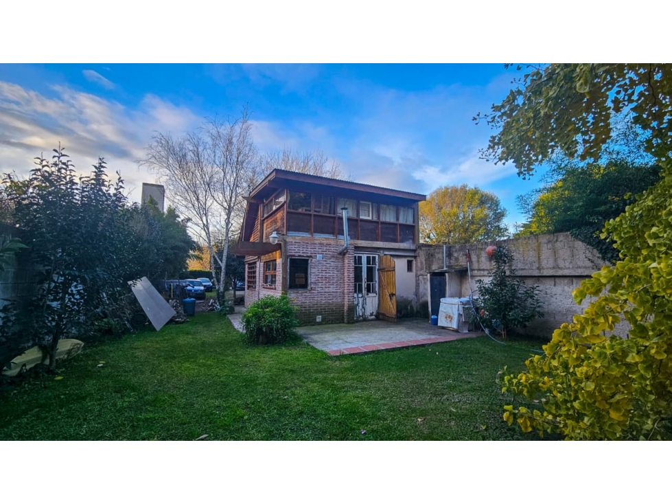 Casa Quincho s/ lote de 10mX 43m. Caisamar — foto 4