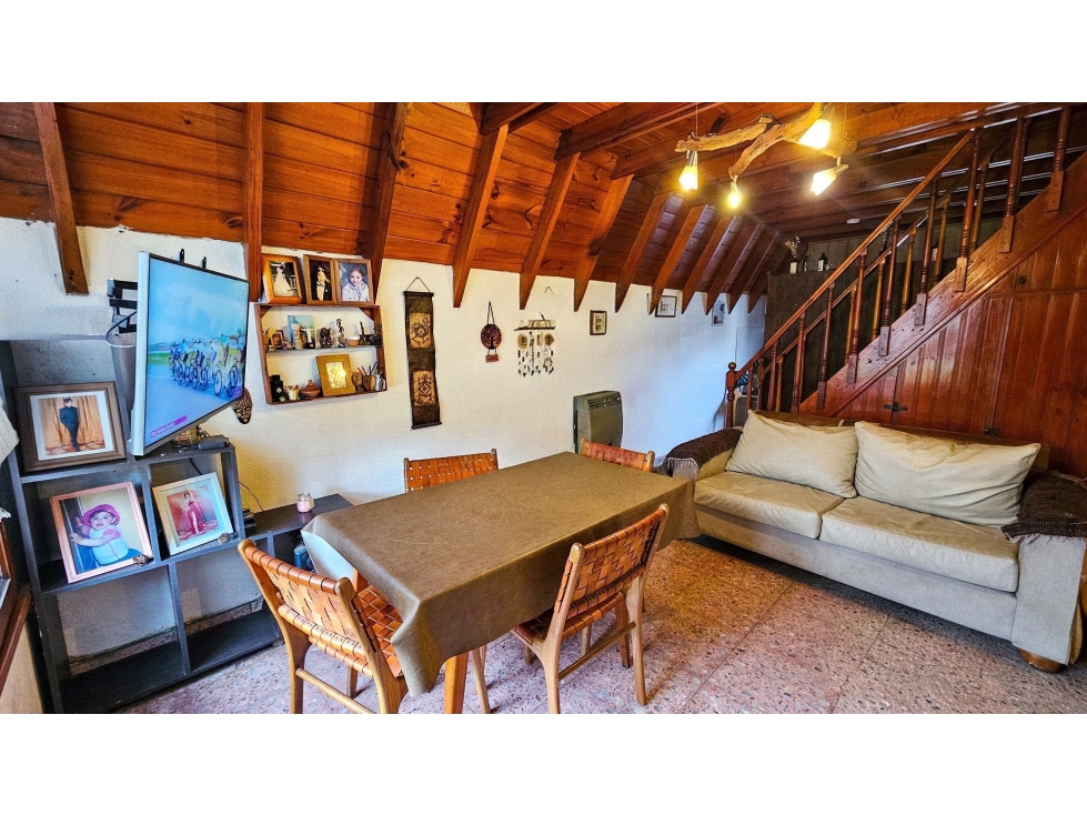CHALET de 4 AMB c/ QUINCHO y JARDÍN - PUNTA MOGOTES — foto 5