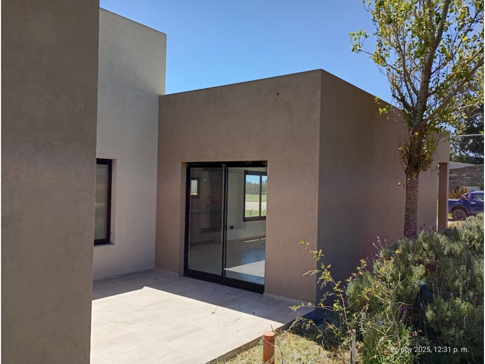 CASA DE 4 AMBIENTES A ESTRENAR - BARRIO COSTA DEL SOL -MAR CHIQUITA