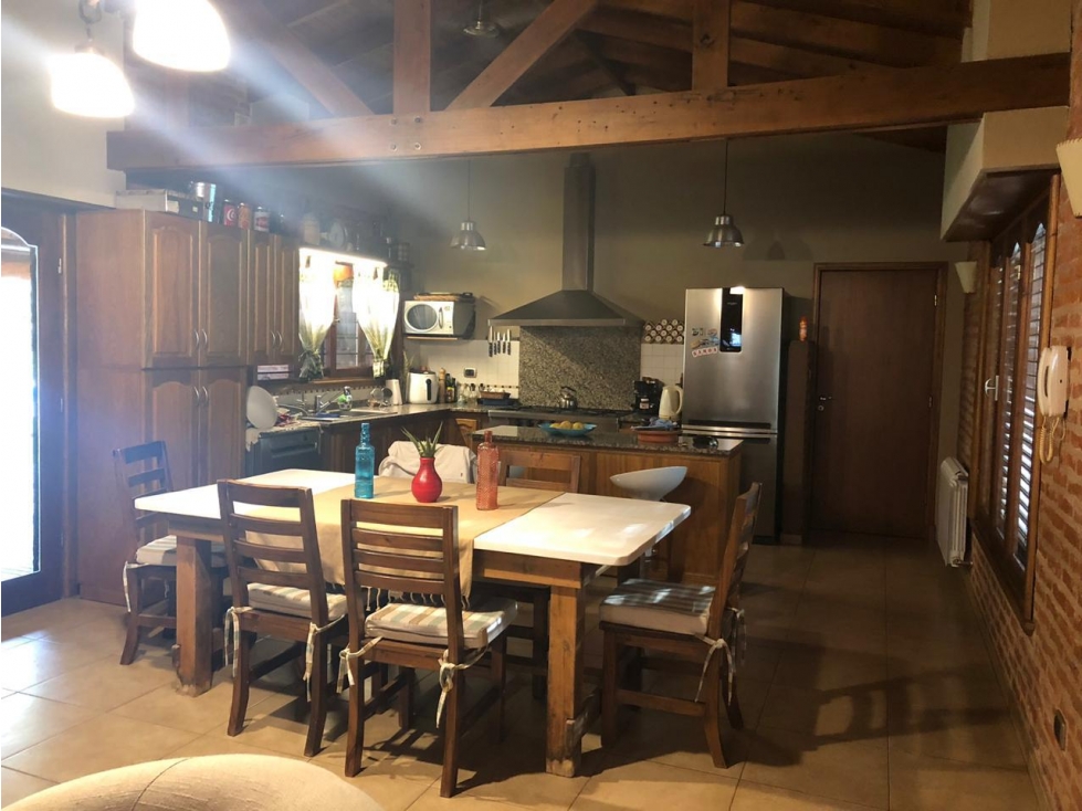 CASA DE 4 AMBIENTES - BARRIO COLINA ALEGRE — foto 6