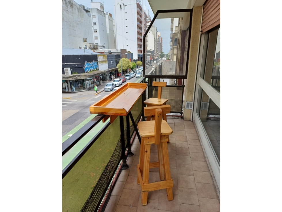 DPTO DE 3 AMBIENTES A LA CALLE CON BALCON - CENTRO — foto 6