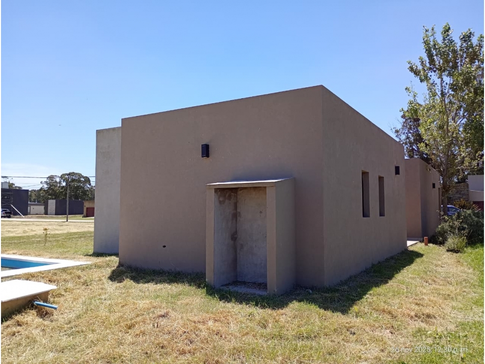 CASA DE 4 AMBIENTES A ESTRENAR - BARRIO COSTA DEL SOL -MAR CHIQUITA — foto 3