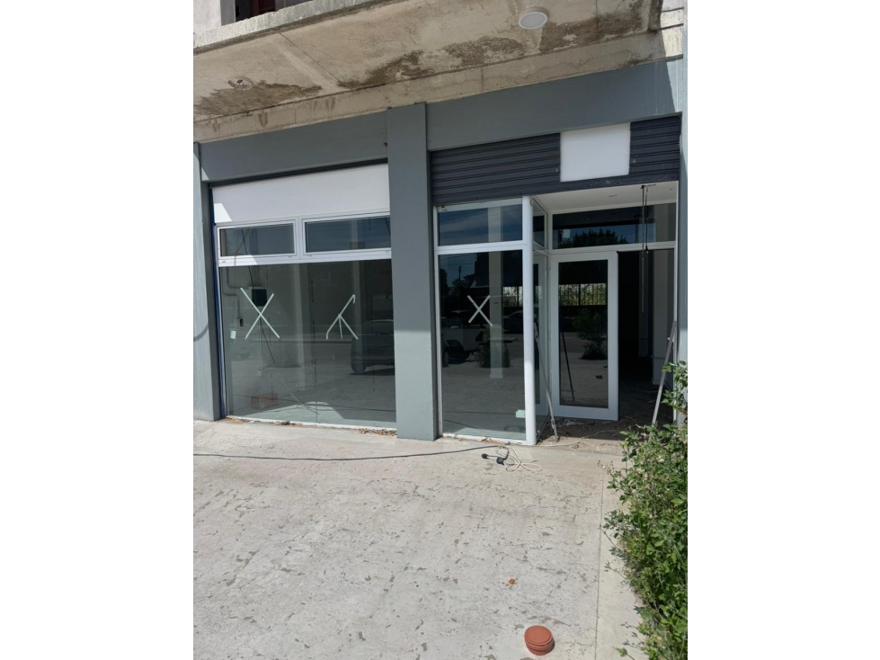LOCAL COMERCIAL SOBRE MARIO BRAVO AL 3250