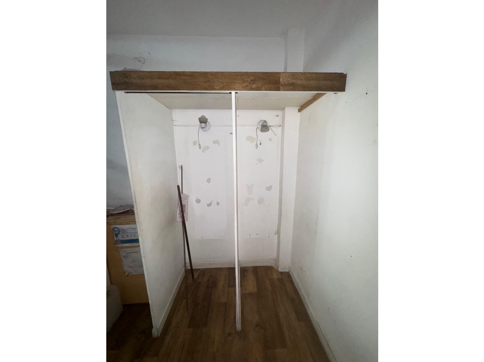 LOCAL EN ALQUILER - GALERIA CRISTAL — foto 4