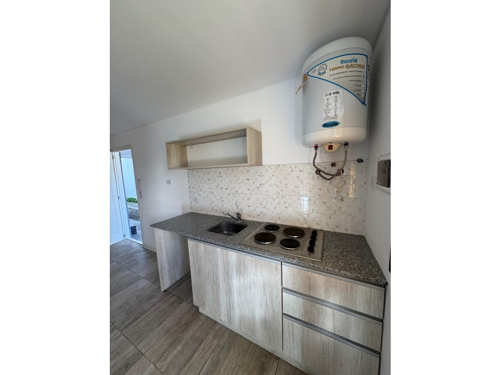 DEPARTAMENTO DE DOS AMBIENTES A LA CALLE - MATHEU 4730 — foto 4