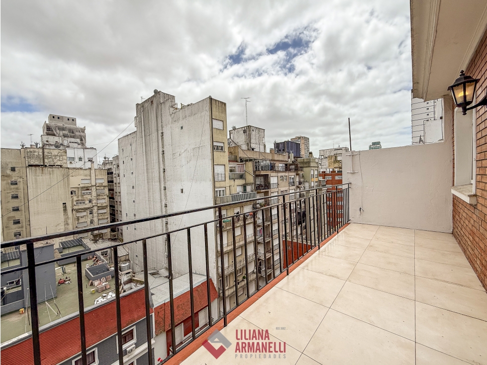3 AMBIENTES A LA CALLE. ENTRE RIOS Y BELGRANO. — foto 5