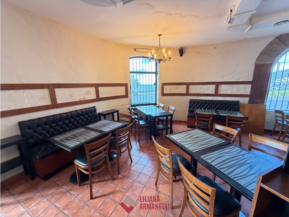 LOCAL GASTRONÓMICO FRENTE AL MAR — foto 4