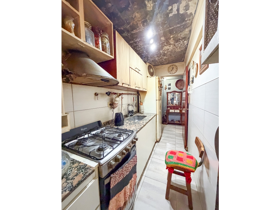 3 AMBIENTES CON PATIO. RIVADAVIA Y SAN LUIS. - 6