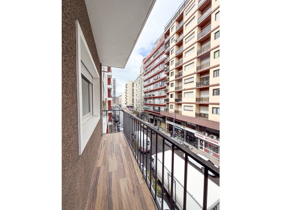 3 AMBIENTES RECICLADO. BELGRANO Y CORRIENTES. — foto 6