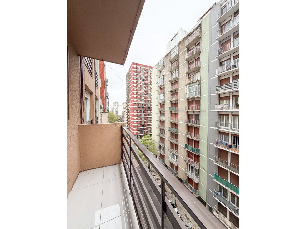 3 AMBIENTES CON DEPENDENCIA. CENTRO. — foto 6