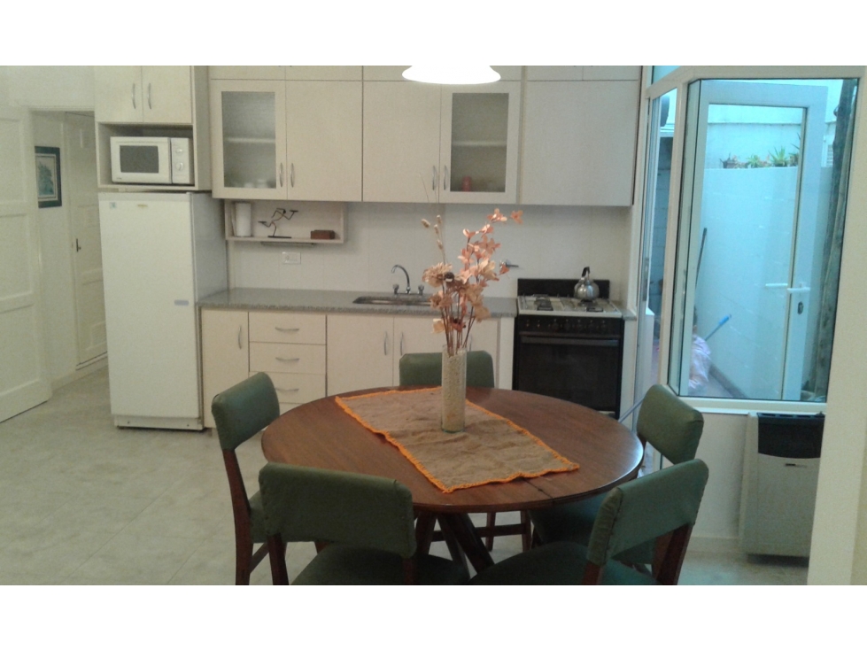 VENTA DEPARTAMENTO 2 AMBIENTES CON PATIO ZONA LA PERLA