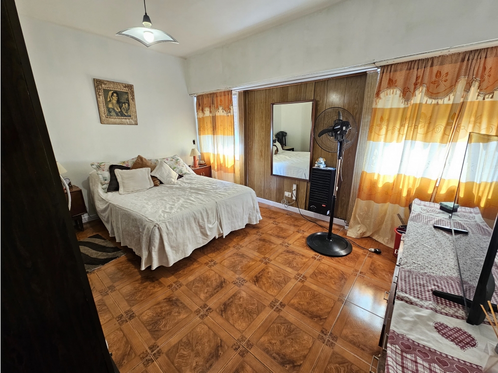 venta de departamento de 4 ambientes 2° piso por escalera — foto 5