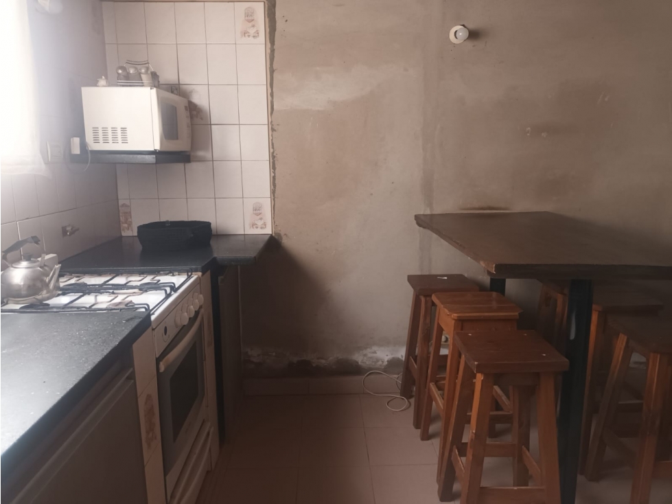 CHALET 3 AMB. CON GRAN PARQUE HEGUILOR AL 1000 LOTE 10X43 — foto 4