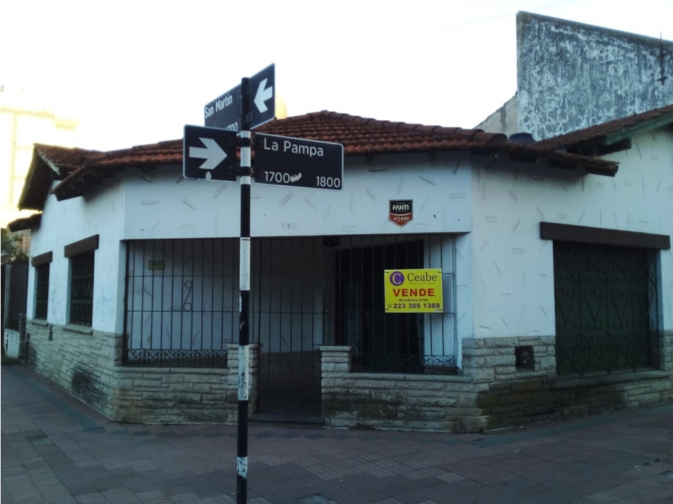 CHALET 4 AMB CON DEPENDENCIA , PATIO, ZONA SAN MARTIN ESQ PAMPA