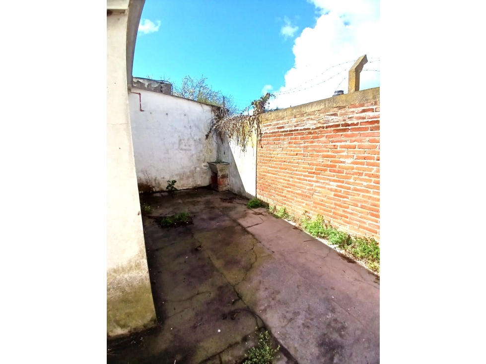 VENTA LOTE DE 8,66x34 CON CASA A RECICLAR O DEMOLER Don Bosco 2.838 — foto 5