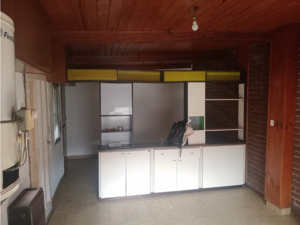 VENTA PH 1 AMBIENTE DIVISIBLE PATIO PB BARRIO LAS AMERICAS facilidades — foto 3