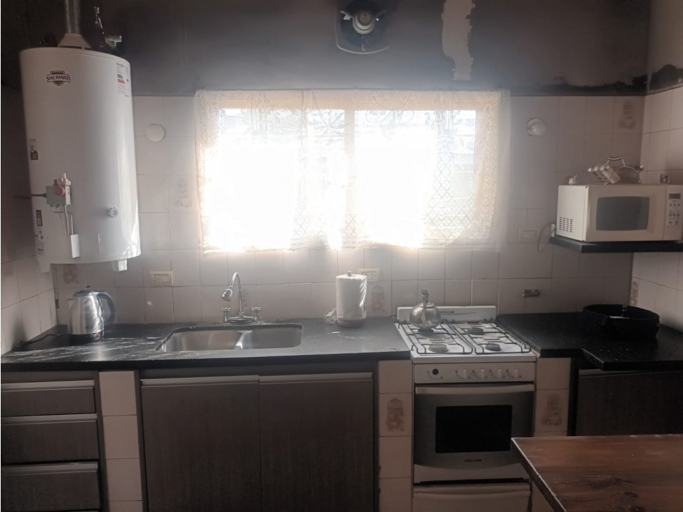 CHALET 3 AMB. CON GRAN PARQUE HEGUILOR AL 1000 LOTE 10X43 — foto 3