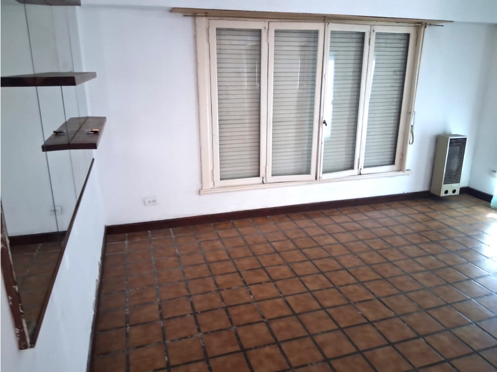 ALQUILER CHALET COMERCIAL 4 AMB. CON DEPEND SAN MARTIN ESQ PAMPA — foto 5