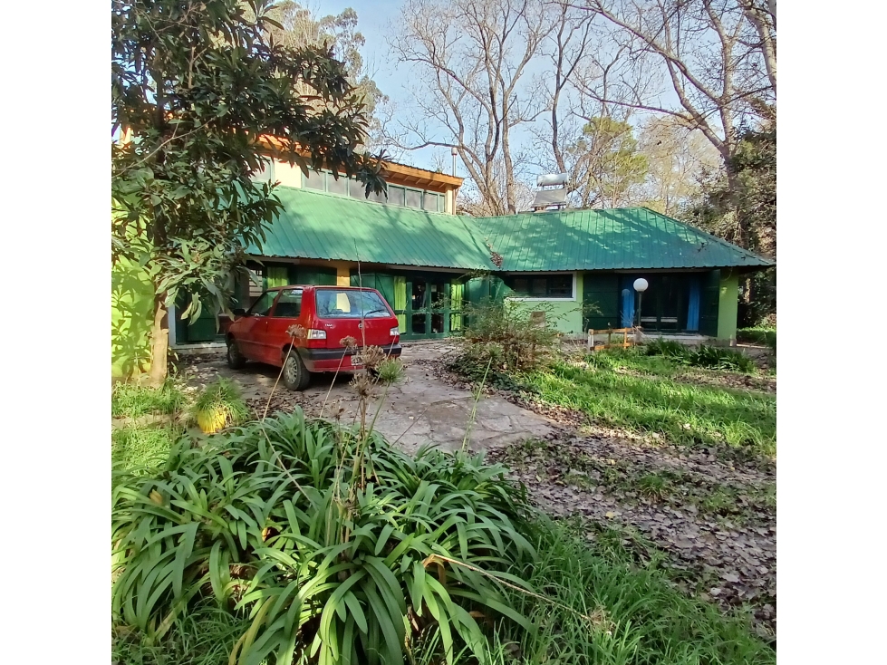 VENTA OPORTUNIDAD CHALET S/ DOS LOTE 1500 M2 MAR DE COBO - 1