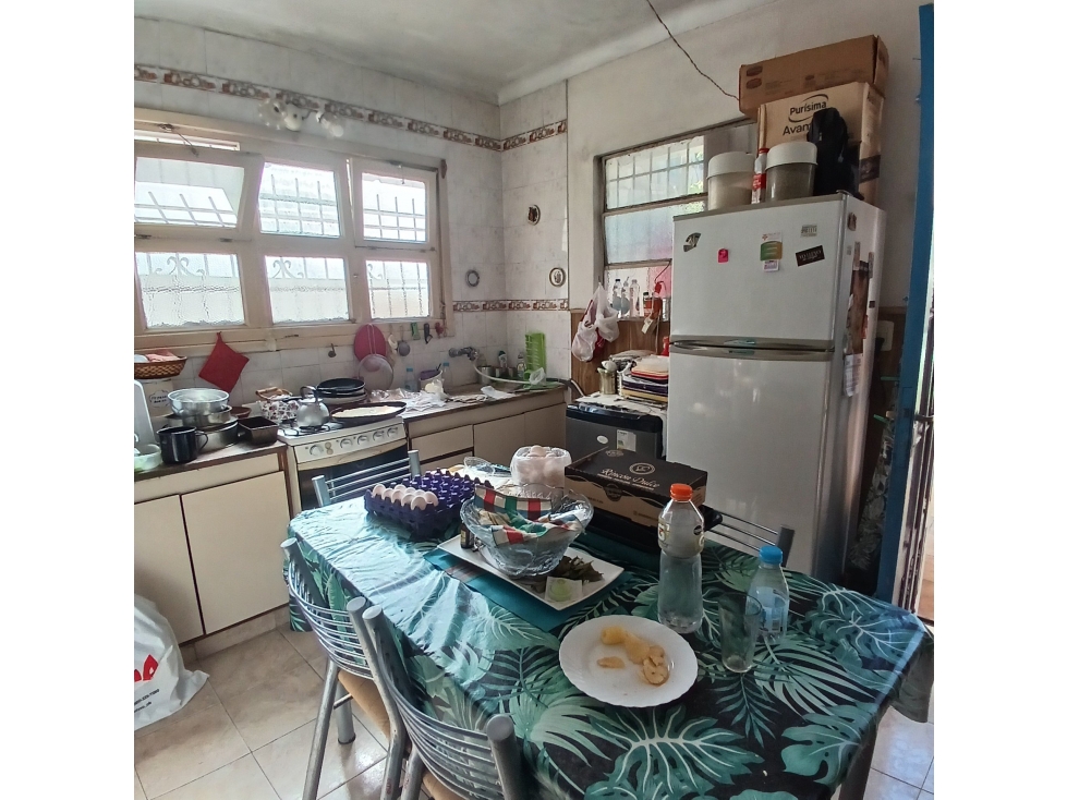 VENDO PH 3 AMBIENTES CON PATIO EN PLANTA BAJA 114 M2 ZONA SAN JUAN — foto 3
