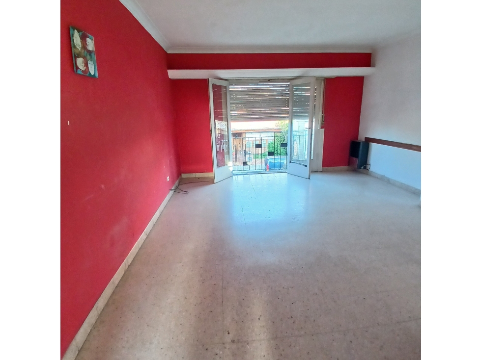 VENTA CHALET 3 AMB. EN PLANTA ALTA CON GARAGE DON BOSCO AL 1900 - 1