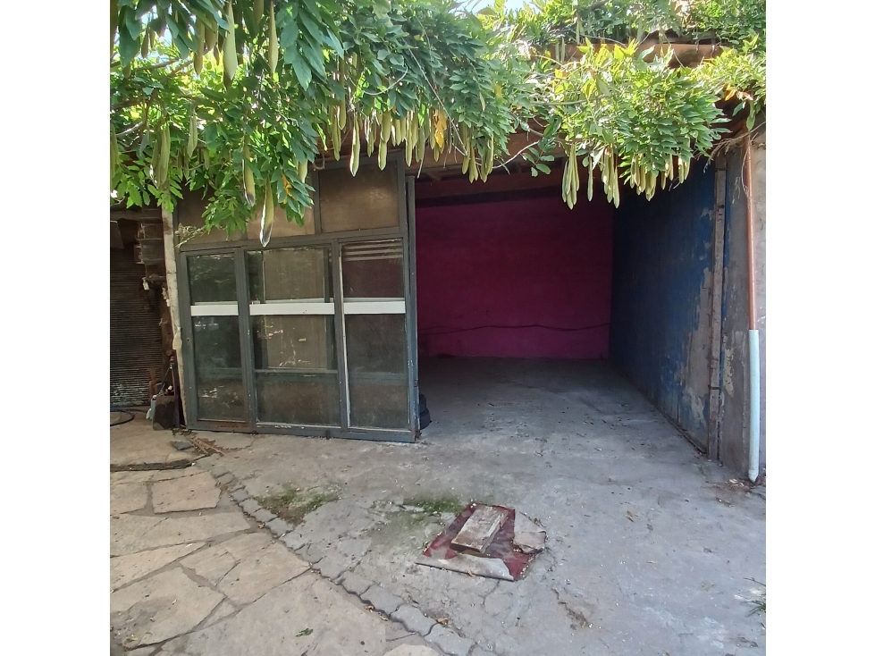 SE ALQUILA MINI GALPON O DEPOSITO 42 M2 CON ENTRADA PARA VEHICULO - 6