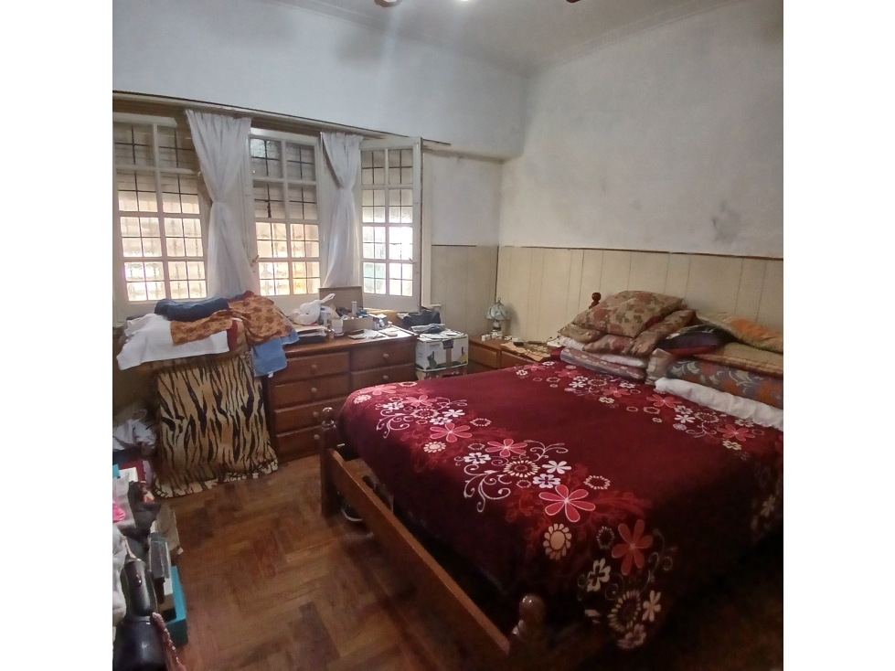 VENDO PH 3 AMBIENTES CON PATIO EN PLANTA BAJA 114 M2 ZONA SAN JUAN — foto 4