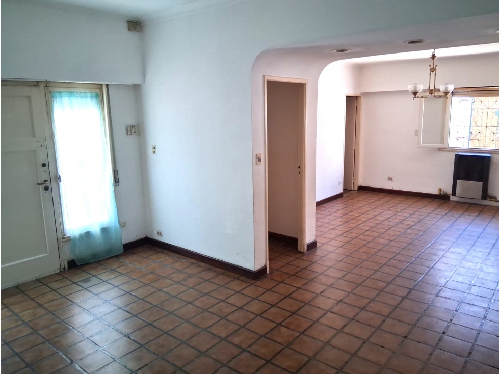 CHALET 4 AMB CON DEPENDENCIA , PATIO, ZONA SAN MARTIN ESQ PAMPA — foto 2