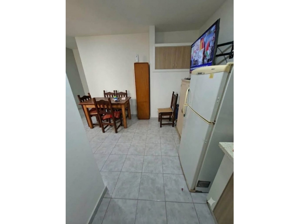 VENTA PH 2 AMB. PLANTA BAJA, PATIO Uruguay casi Colon Z/ DON BOSCO — foto 3