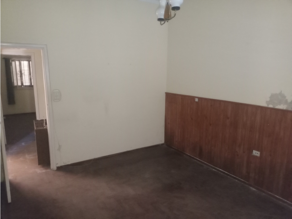 Chalet 3 amb., parque, quincho, trotadora. — foto 5