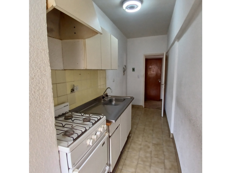 EN VENTA OPORTUNIDAD DEPARTAMENTO 3 AMB., 55 M2 ALBERTI AL 6400