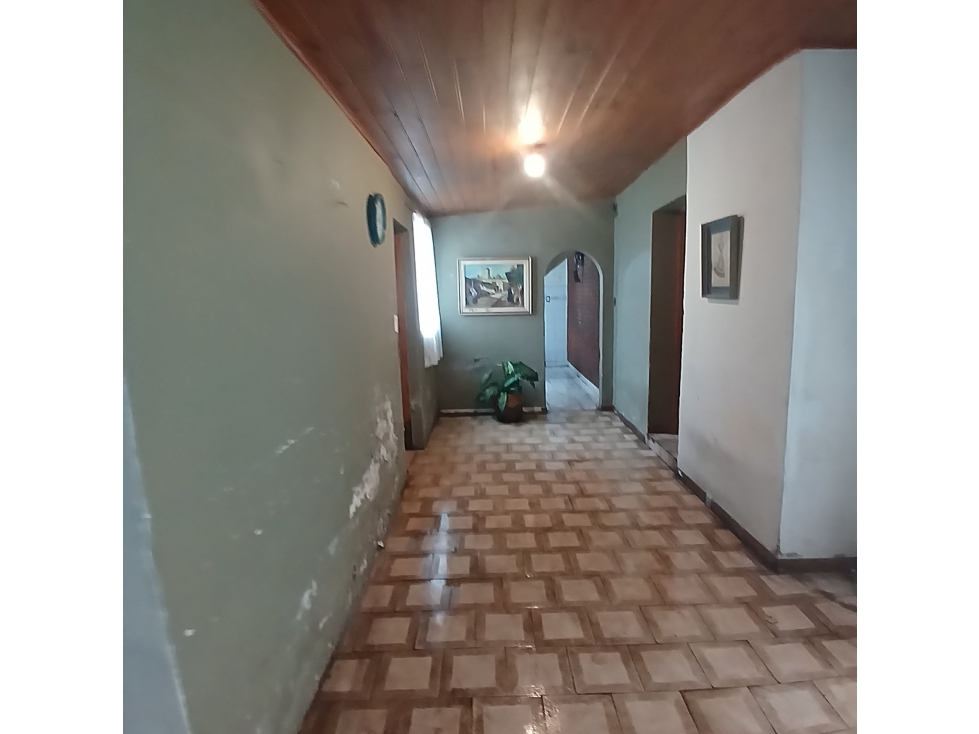VENTA LOTE CON LOCAL Y VIVIENDA A RECICLAR O DEMOLER MORENO 4756 — foto 6