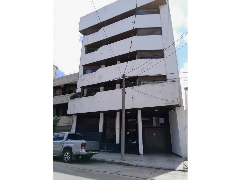 COCHERA EN VENTA ZONA CHAUVIN