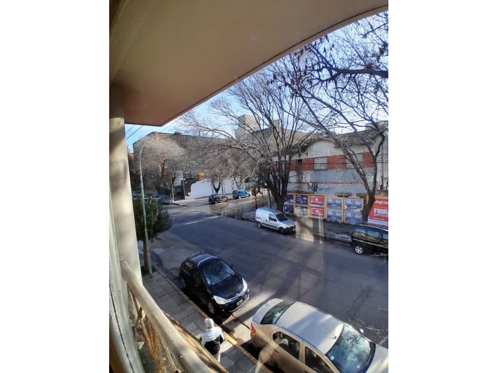 VENTA DEPARTAMENTO 2 AMBIENTES BARRIO CHAUVIN - 1
