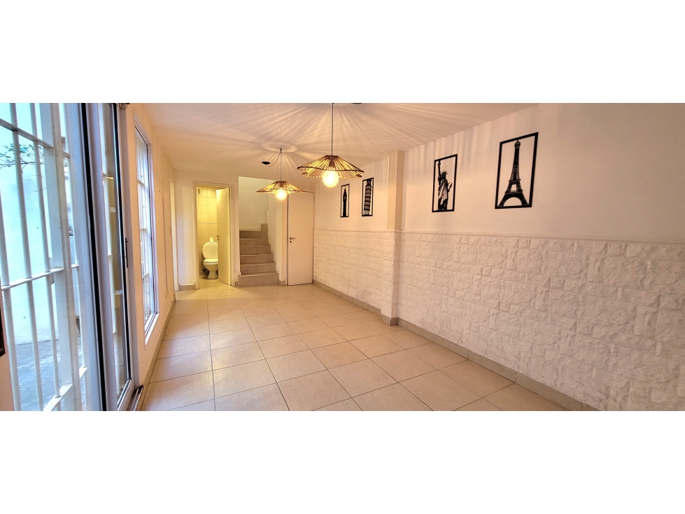 VENTA DUPLEX 3 AMB. C/ DEP., GARAGE Y PATIO C/PARRILLA - 1