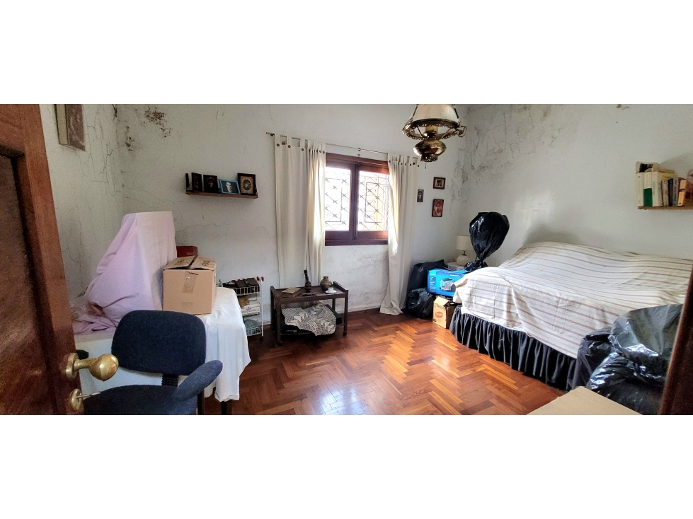 VENTA CHALET 4 AMBIENTES BARRIO POMPEYA - 4
