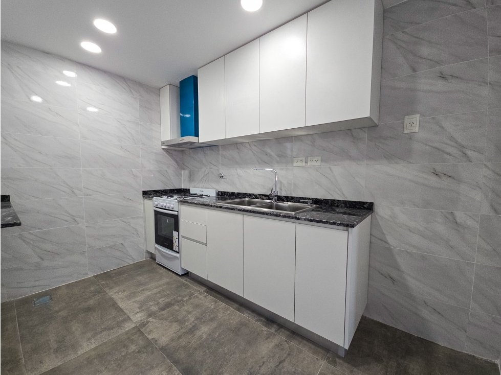 Departamento 3 amb. - Reciclado - Plaza Mitre - La Rioja y Av. Colon — foto 3