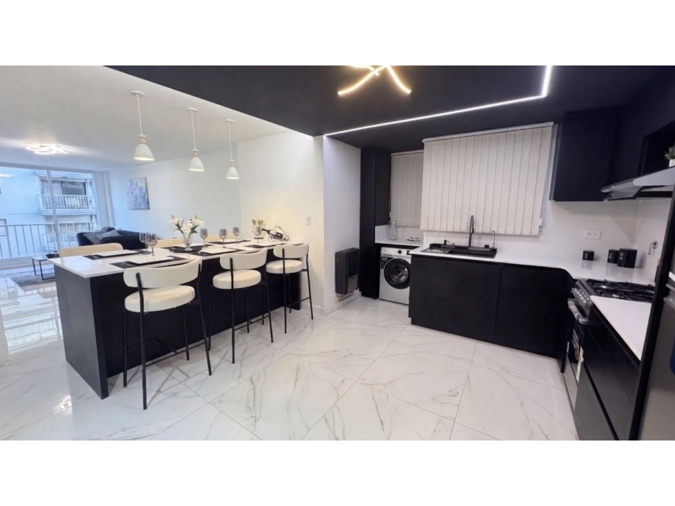Departamento 3 amb. externo con balcón - Entre Rios y San Martin