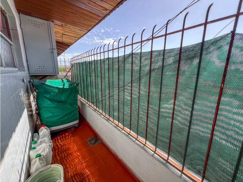 Casa Ph 3 amb. (P.A) con terraza- Av. J. P. Ramos y San Salvador — foto 4