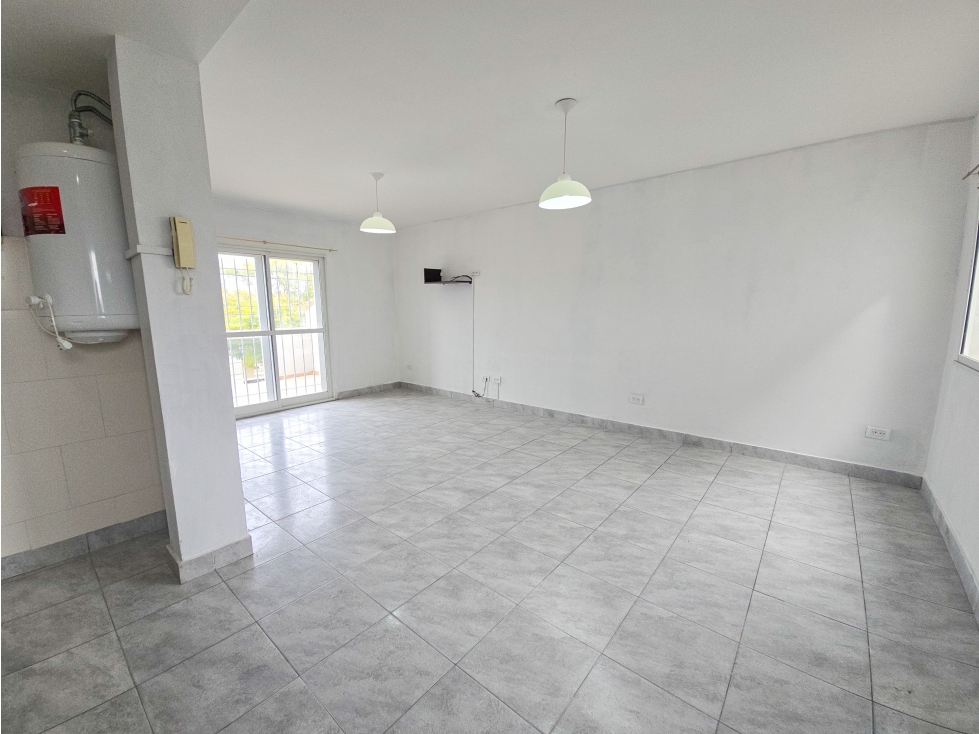 Departamento 3 amb. balcón y esp. para auto - La Pampa y Ayacucho — foto 5