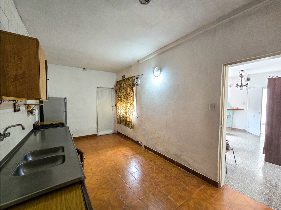 Casa 3 amb. + Depto. 2 amb. Ap. Crédito- Nápoles y Int. Rufino Inda — foto 6