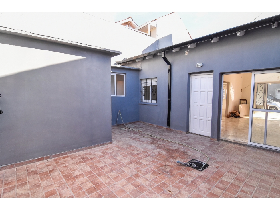 Chalet PH 3 amb. reciclado con patio y garage - Santa Fe y Larrea - 5