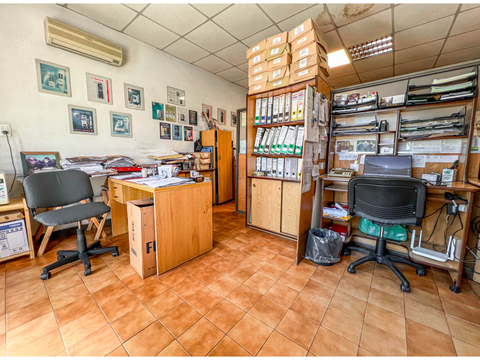 Local + Depósito - 150m2 - Saavedra y Salta - 2