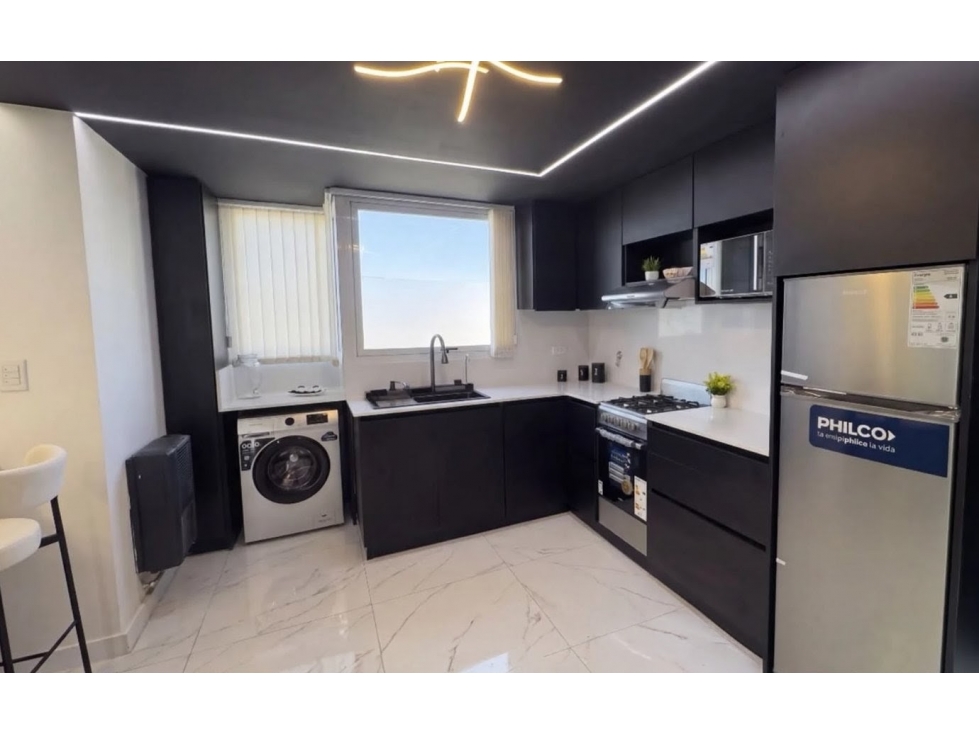 Departamento 3 amb. externo con balcón - Entre Rios y San Martin — foto 2