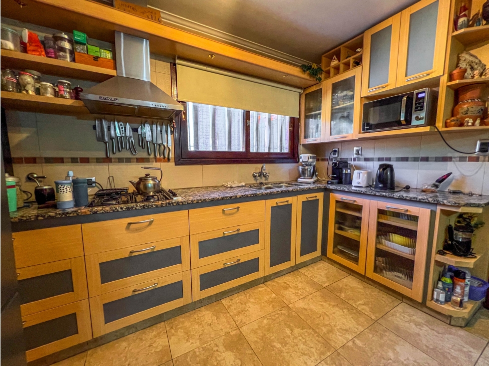 Casa 4 ambientes - Apto cred- Hernandarias y Vignolo. NUEVO VALOR ! — foto 6