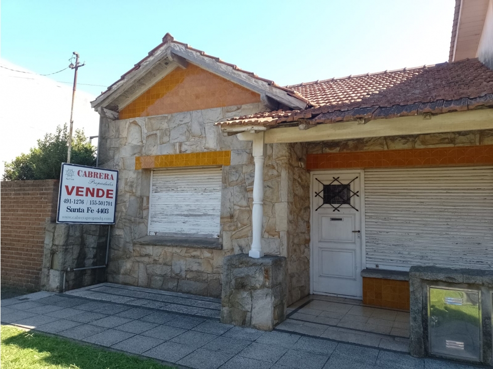 Chalet 3 ambientes + depto. 2 amb. - Juana Manso y Guanahani